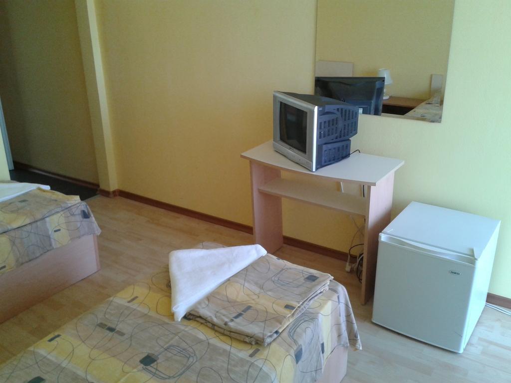 Hotel Zora Kranevo Habitación foto